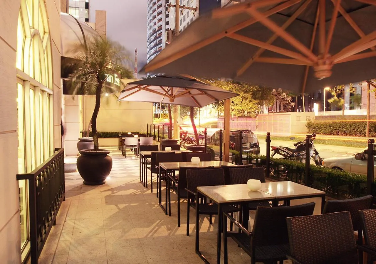 Hotel Gran Estanplaza Berrini à São Paulo